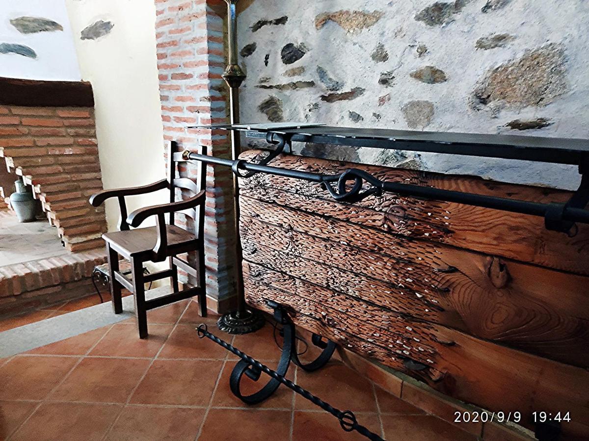Hostal La Casa del Marqués Logrosán Exterior foto