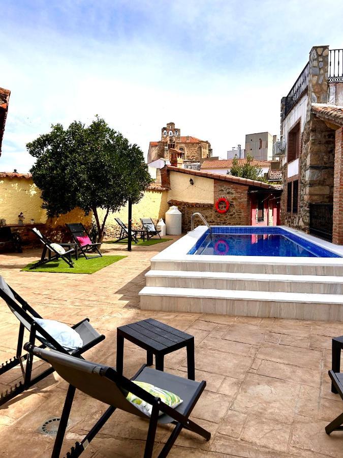 Hostal La Casa del Marqués Logrosán Exterior foto